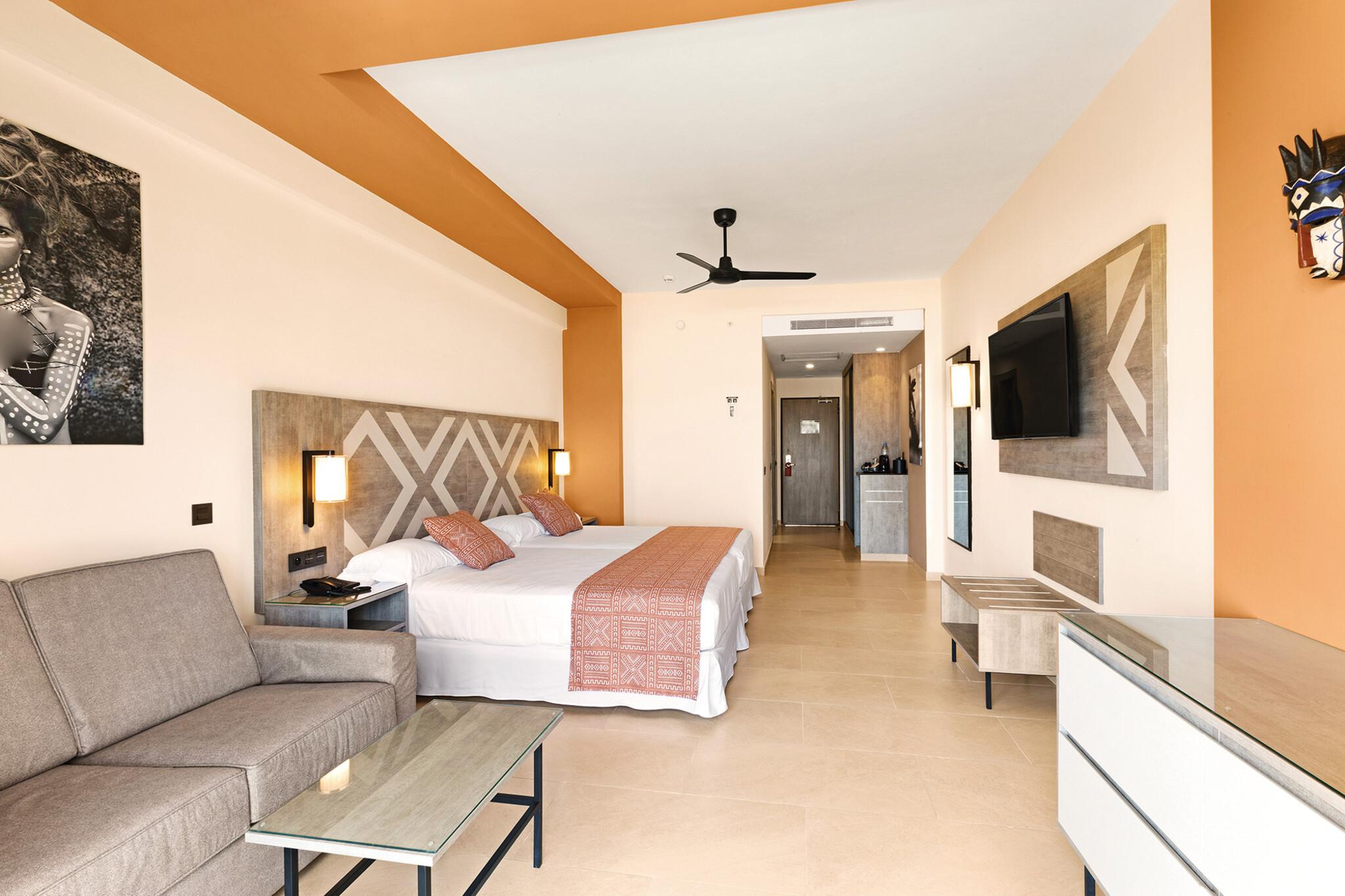 Hotel Riu Baobab Pointe-Sarene Exterior photo