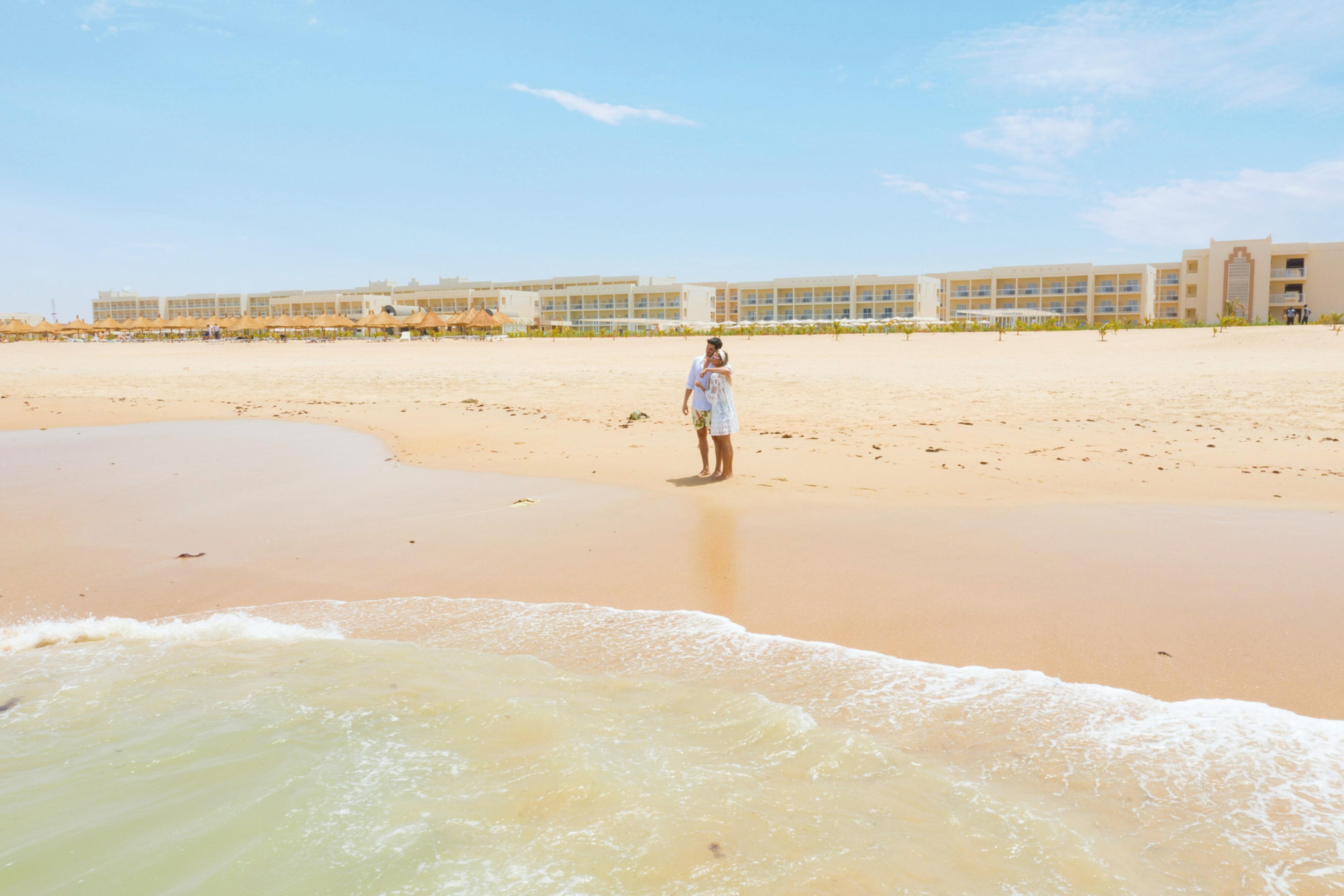 Hotel Riu Baobab Pointe-Sarene Exterior photo